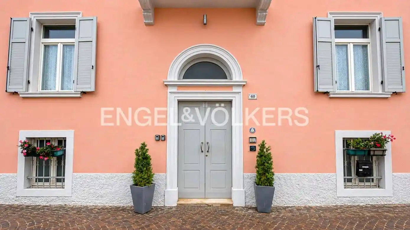 Villa in vendita a Nago-Torbole