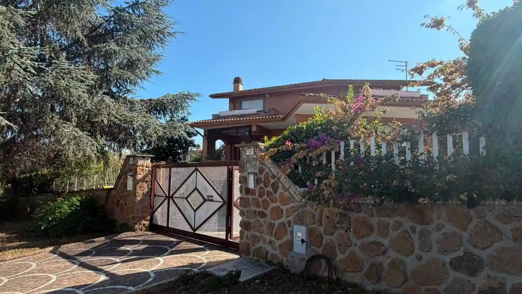 Villa - foto 3