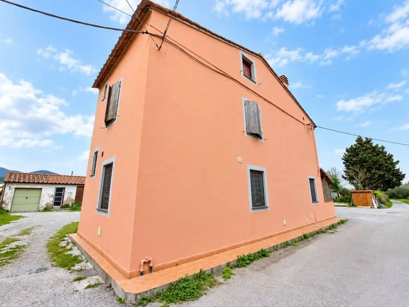 Casa indipendente in vendita a San Giuliano Terme