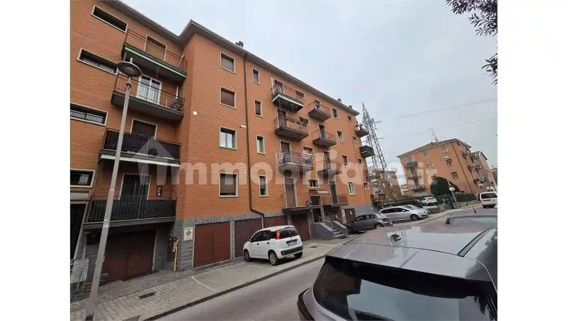 Appartamento in vendita a Casalecchio di Reno