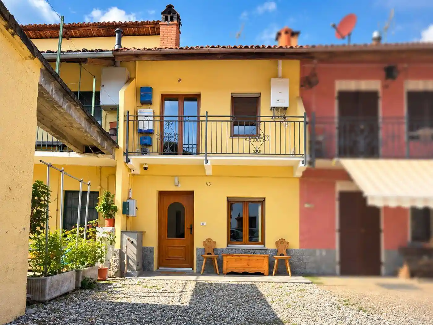 Casa indipendente in vendita a Val della Torre