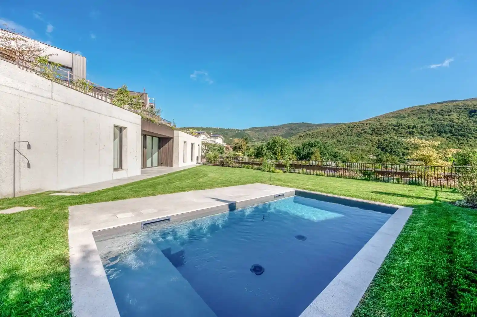 Villa in vendita a Costermano sul Garda