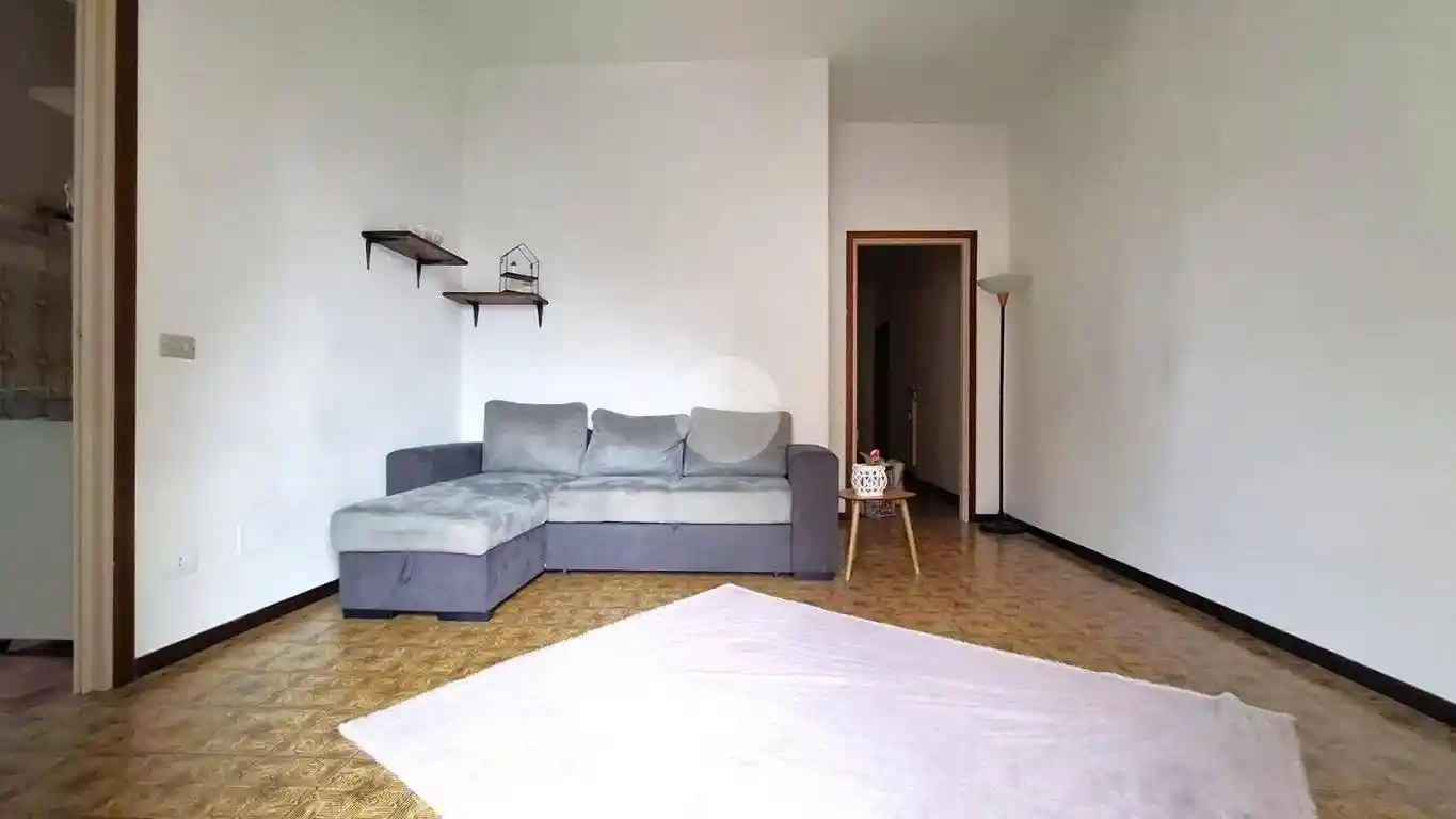 Appartamento in vendita a Voghera