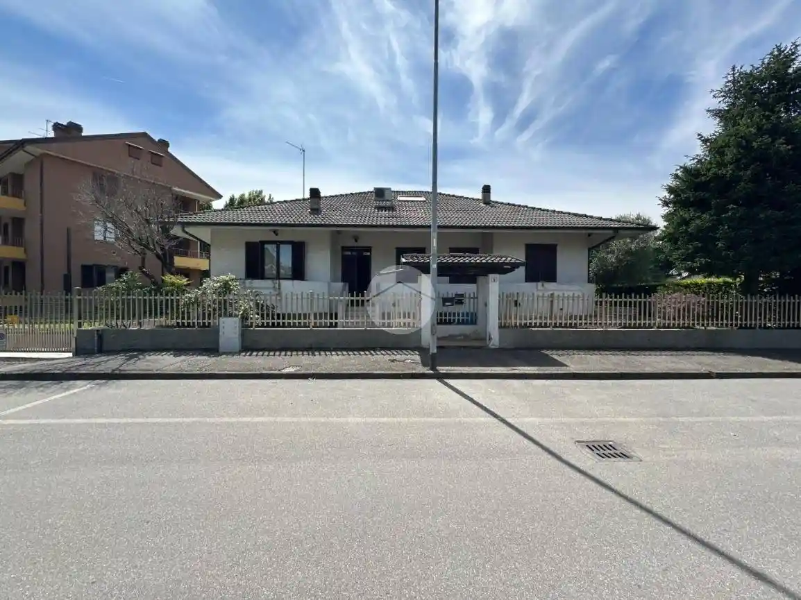 Villa in vendita a Cambiago