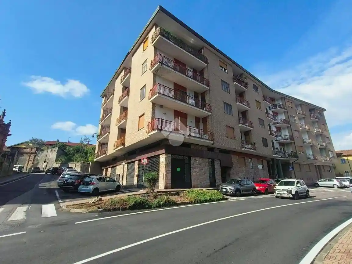 Appartamento in vendita a Gassino Torinese