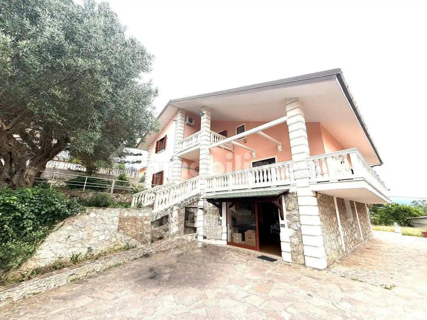 Villa in vendita a Lamezia Terme