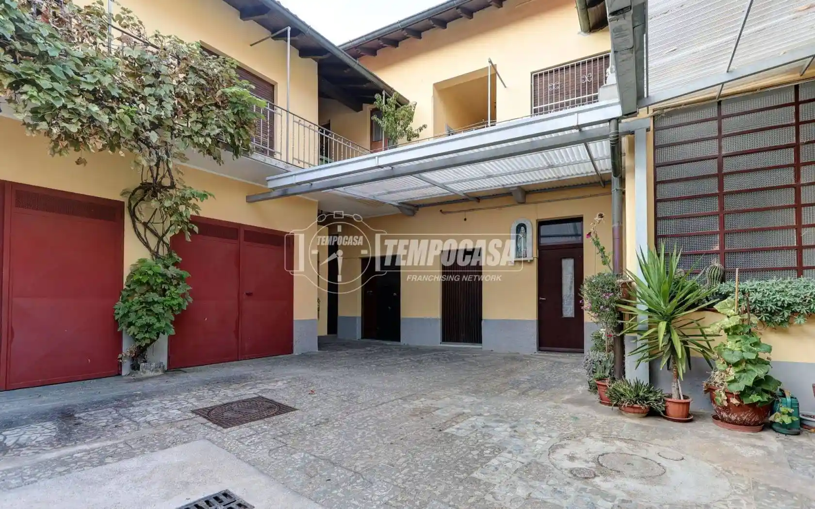 Appartamento in vendita a Cairate
