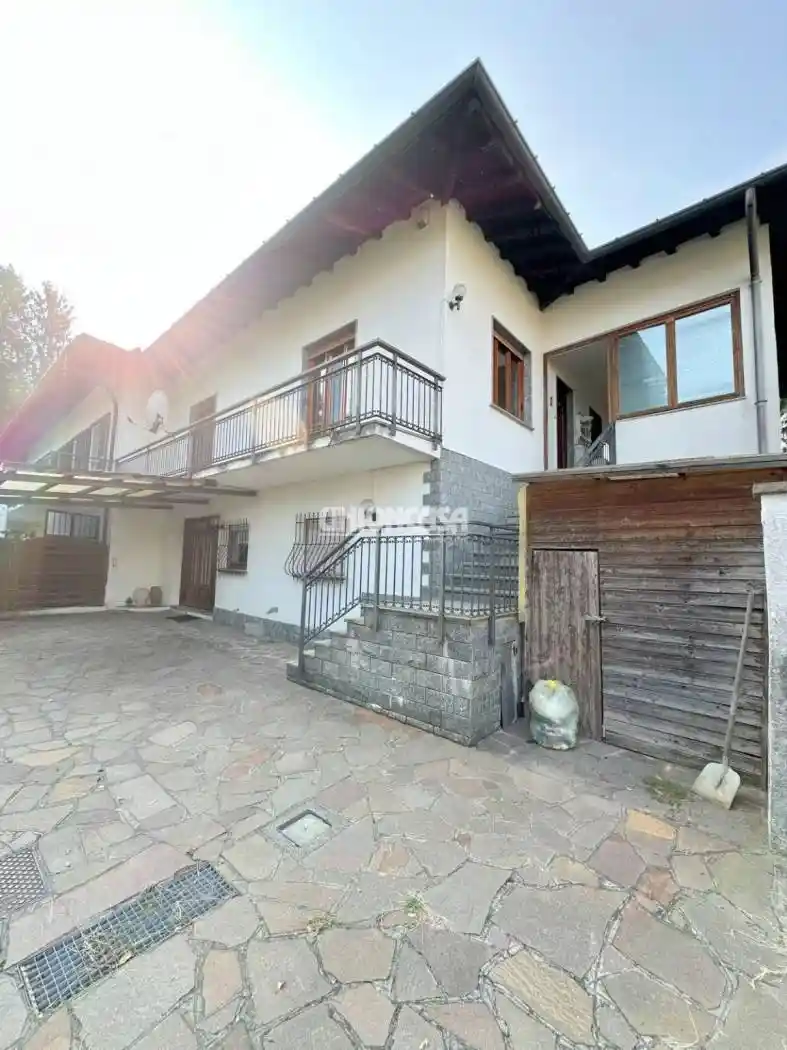Villetta a schiera in vendita a Solbiate con Cagno