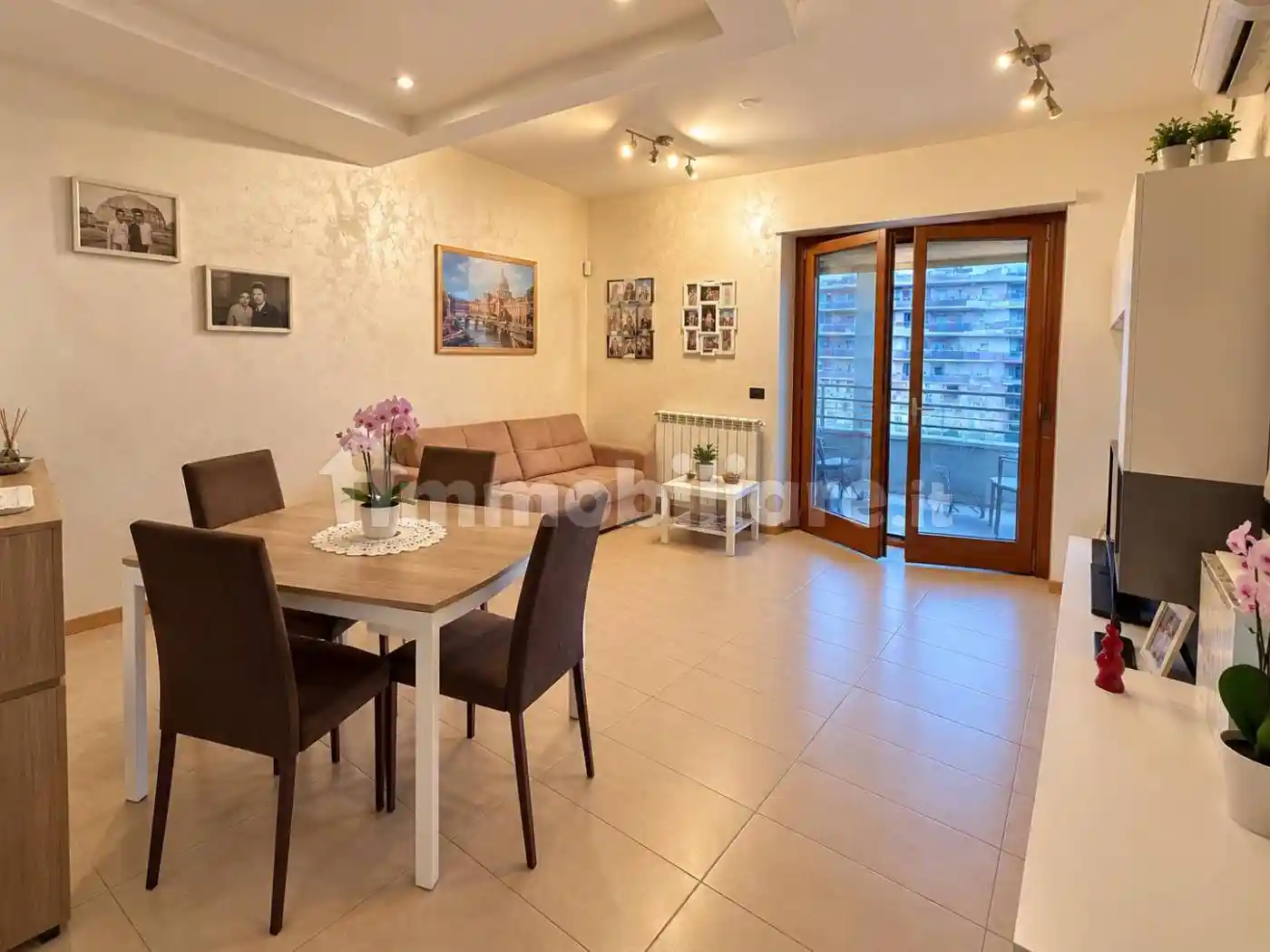 Appartamento in vendita a Roma