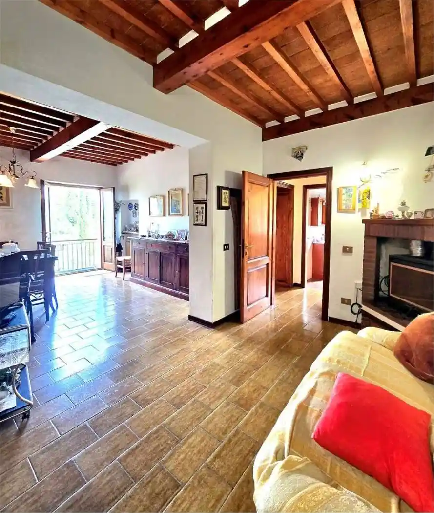 Casa indipendente in vendita a Castellina in Chianti