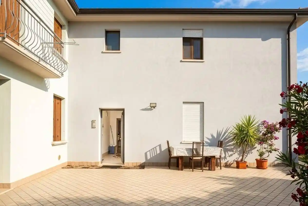 Appartamento in vendita a Roverbella