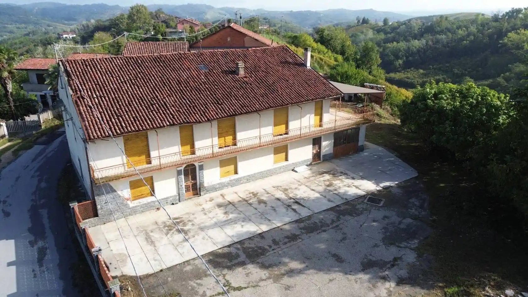 Casa indipendente in vendita a Santo Stefano Roero