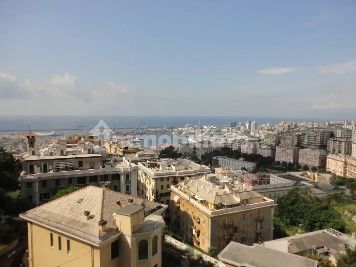 Appartamento in affitto a Genova