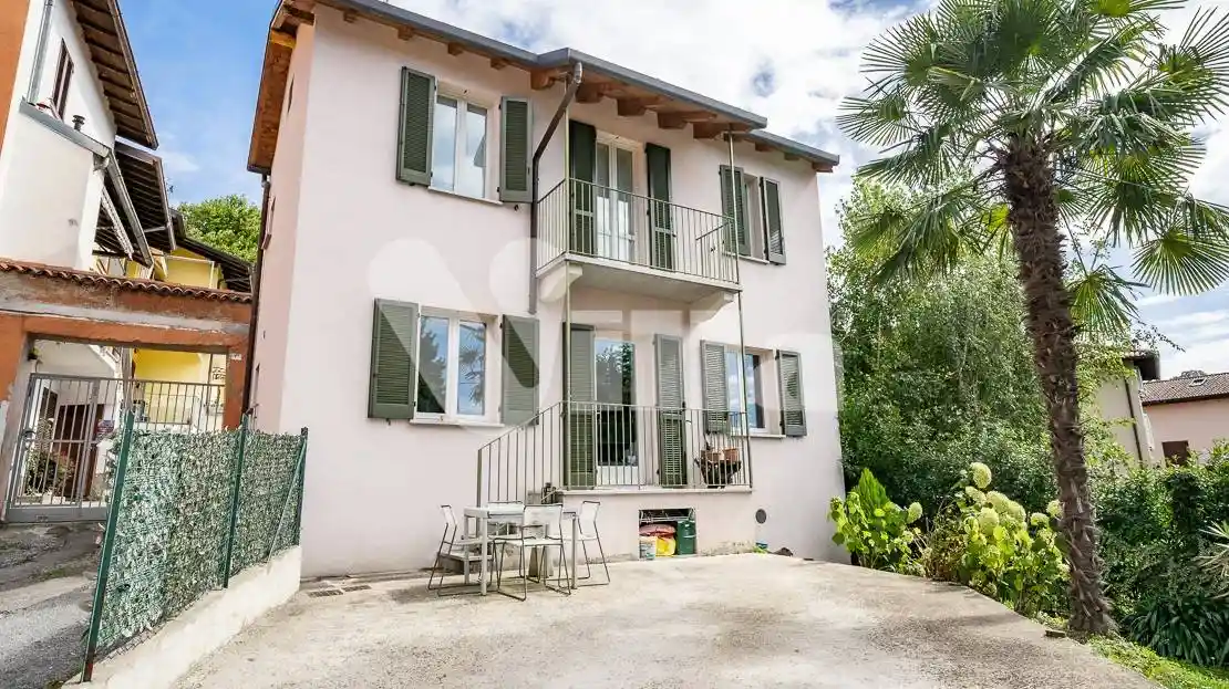 Villa in vendita a Oggiono