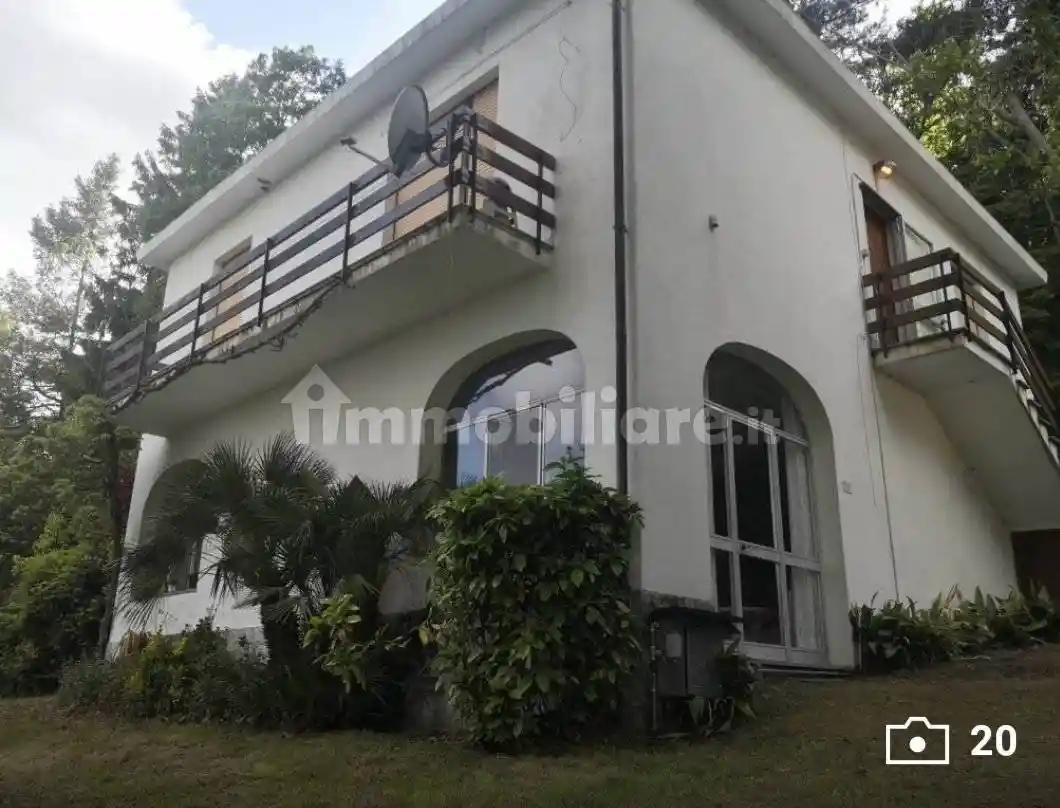 Villa in vendita a Varazze