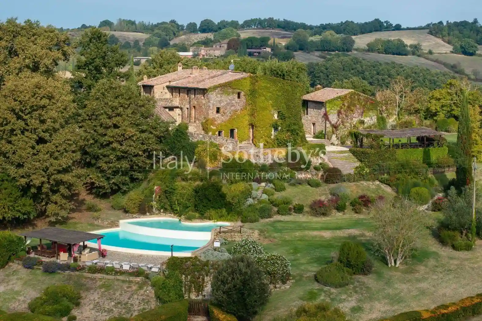 Villa - foto 2