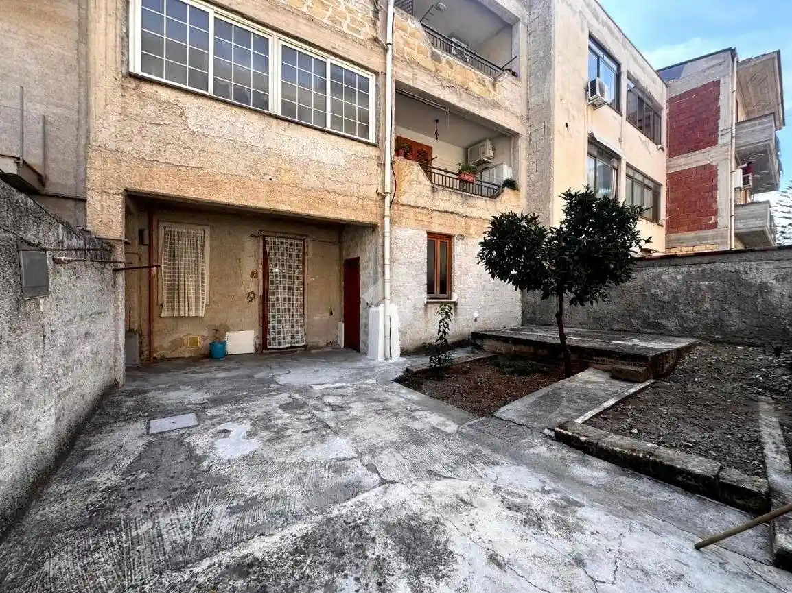 Appartamento in vendita a Altavilla Milicia