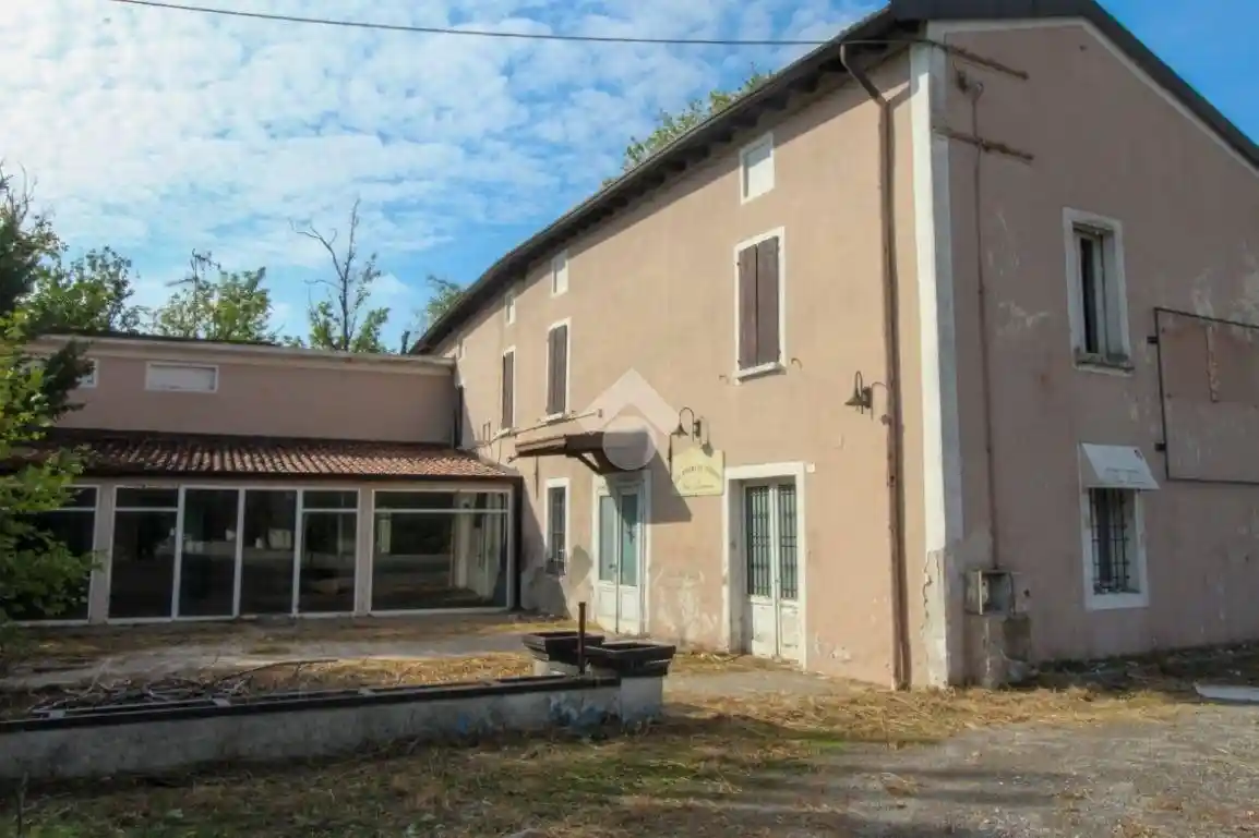 Rustico - Casale in vendita a Ghedi