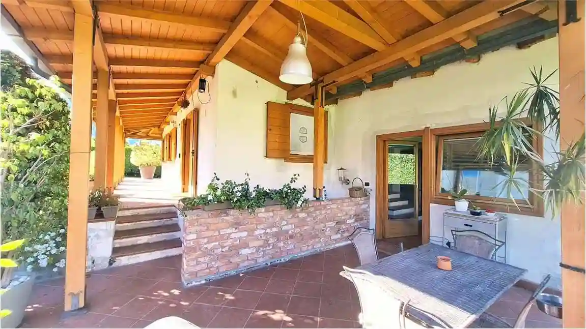 Villa - foto 3