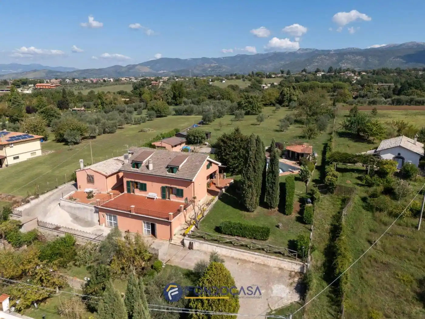 Villa in vendita a Zagarolo