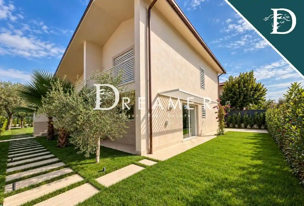 Villa in vendita a Forte dei Marmi