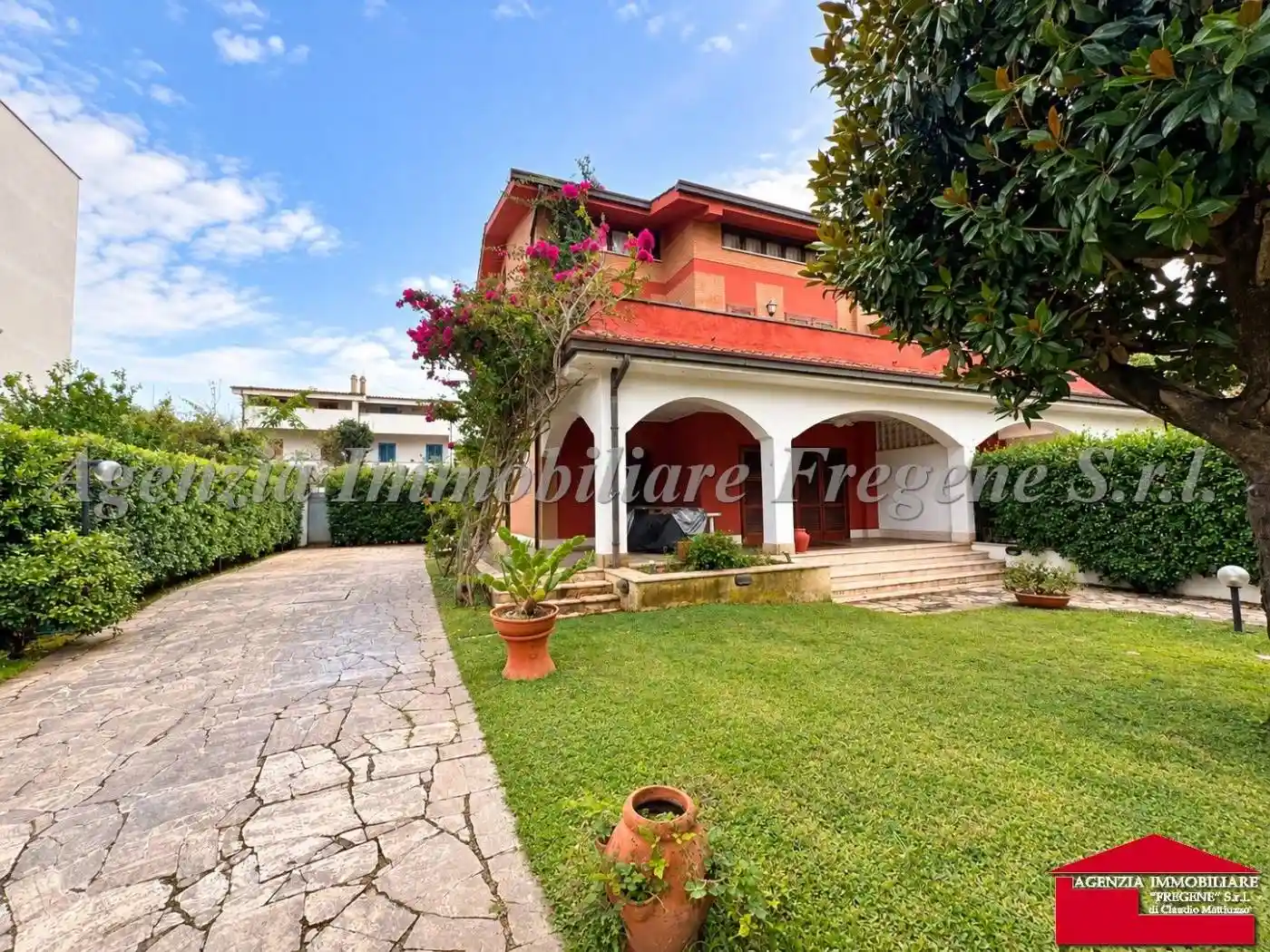 Villa in vendita a Fiumicino