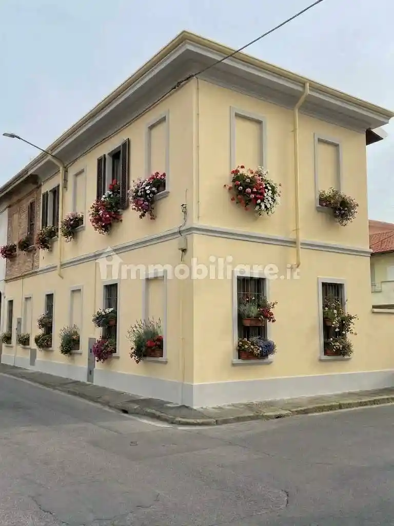 Appartamento in vendita a Saronno