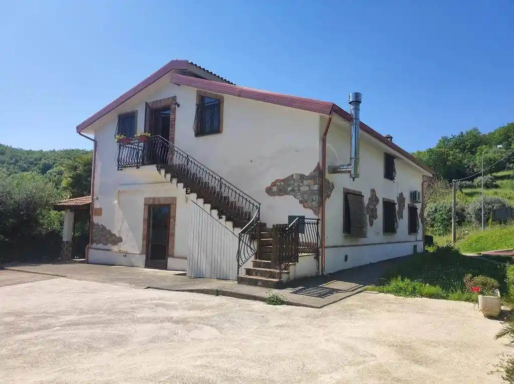 Rustico - Casale in vendita a Stella Cilento