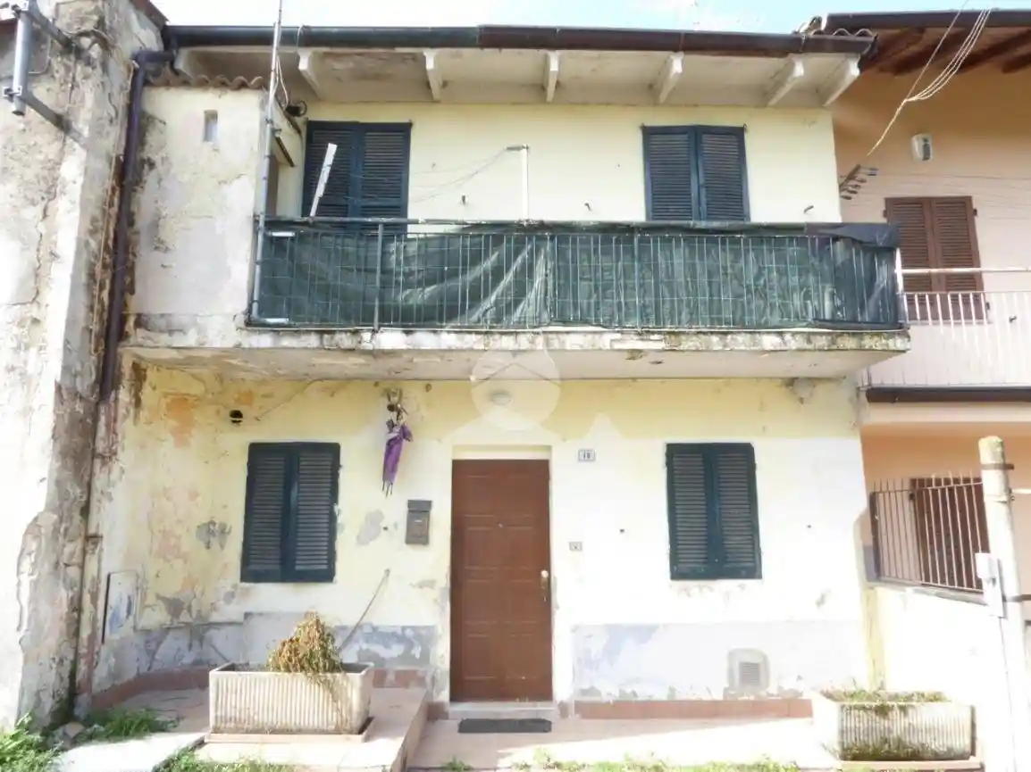 Casa indipendente in vendita a Portalbera
