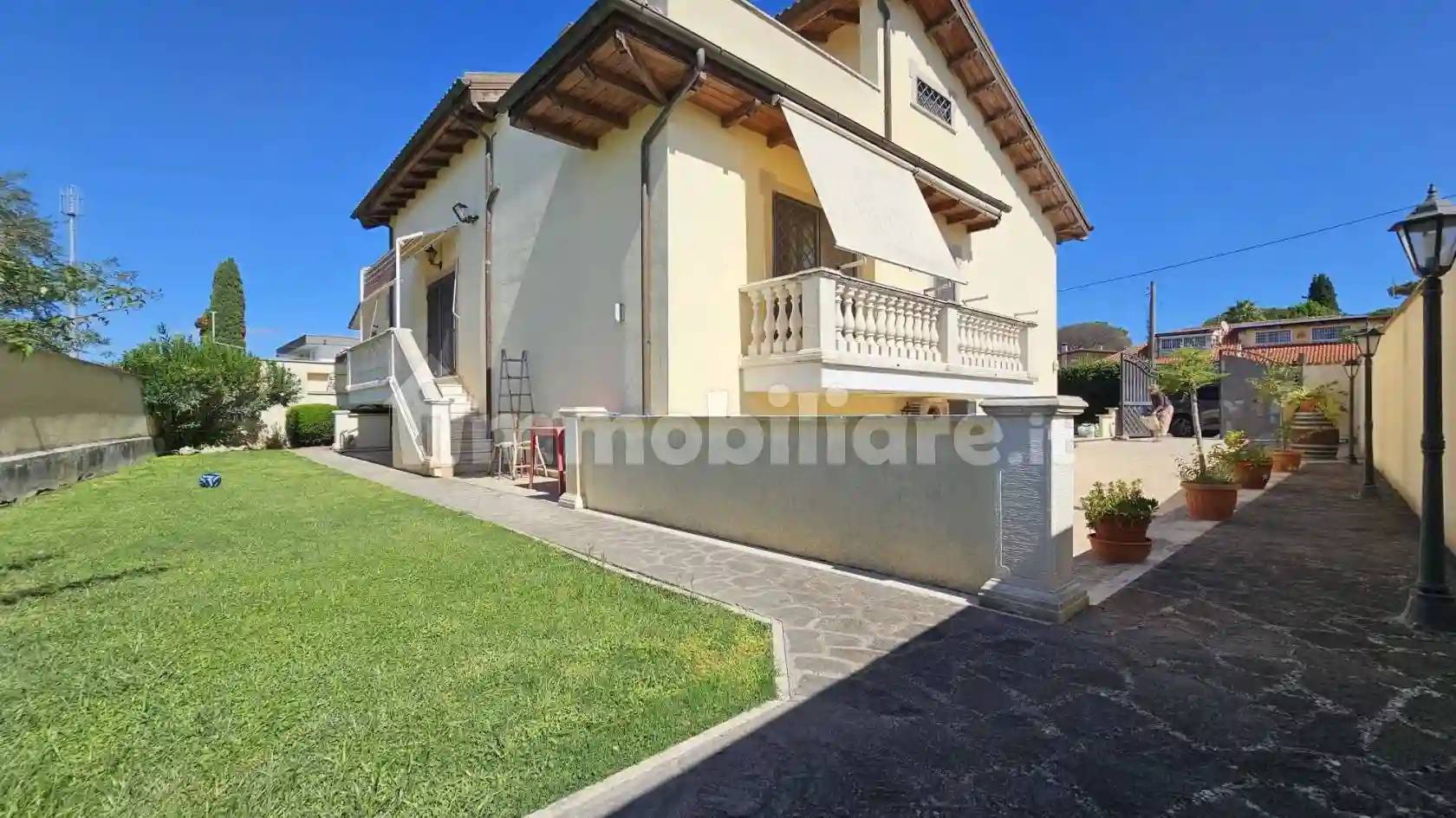 Villa - foto 2