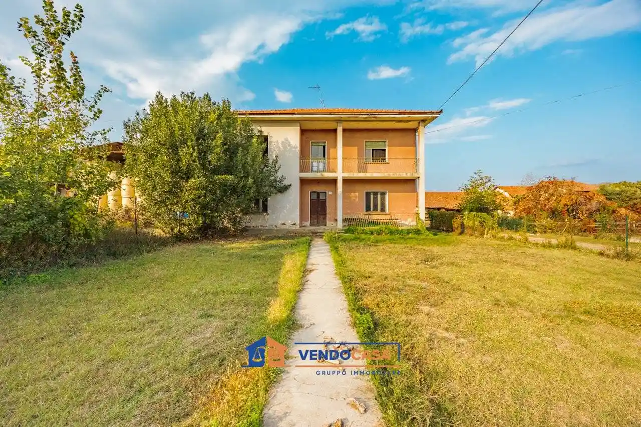 Villa in vendita a Cervere
