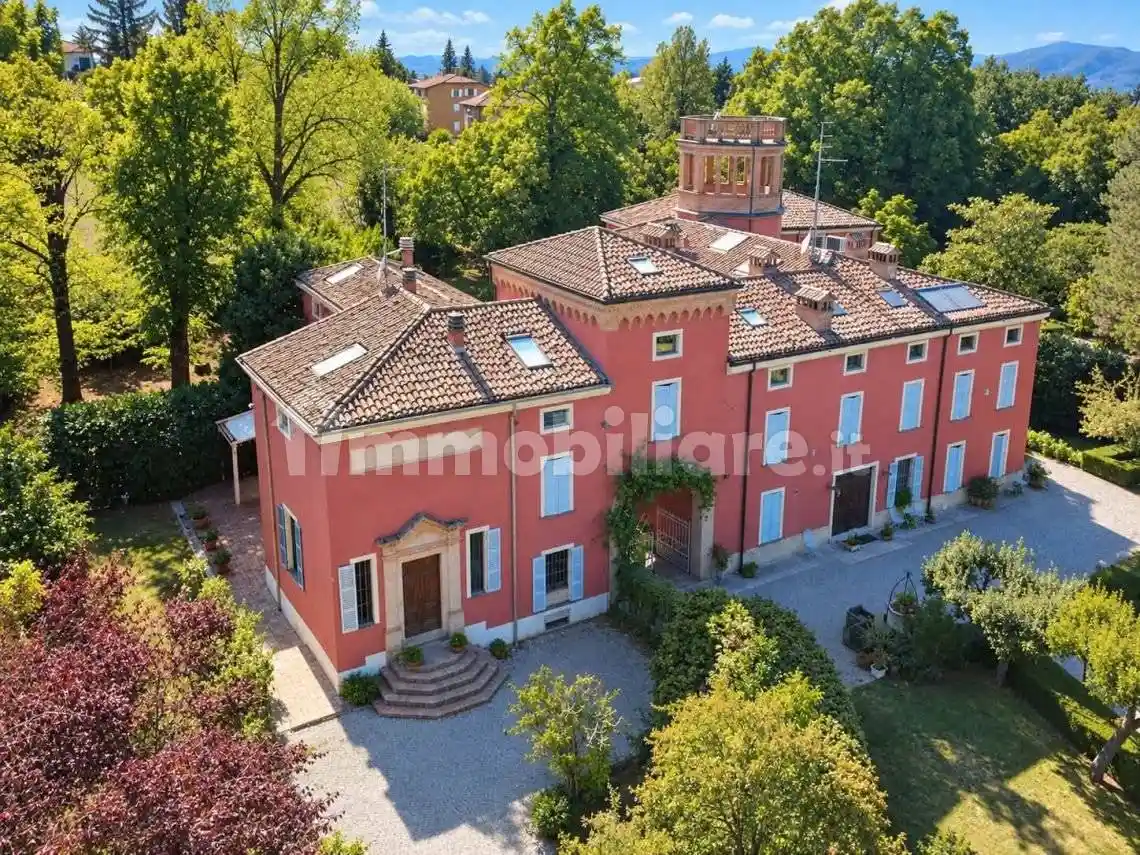 Villetta a schiera in vendita a Collecchio