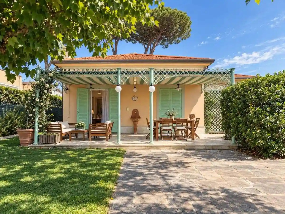 Villa - foto 2