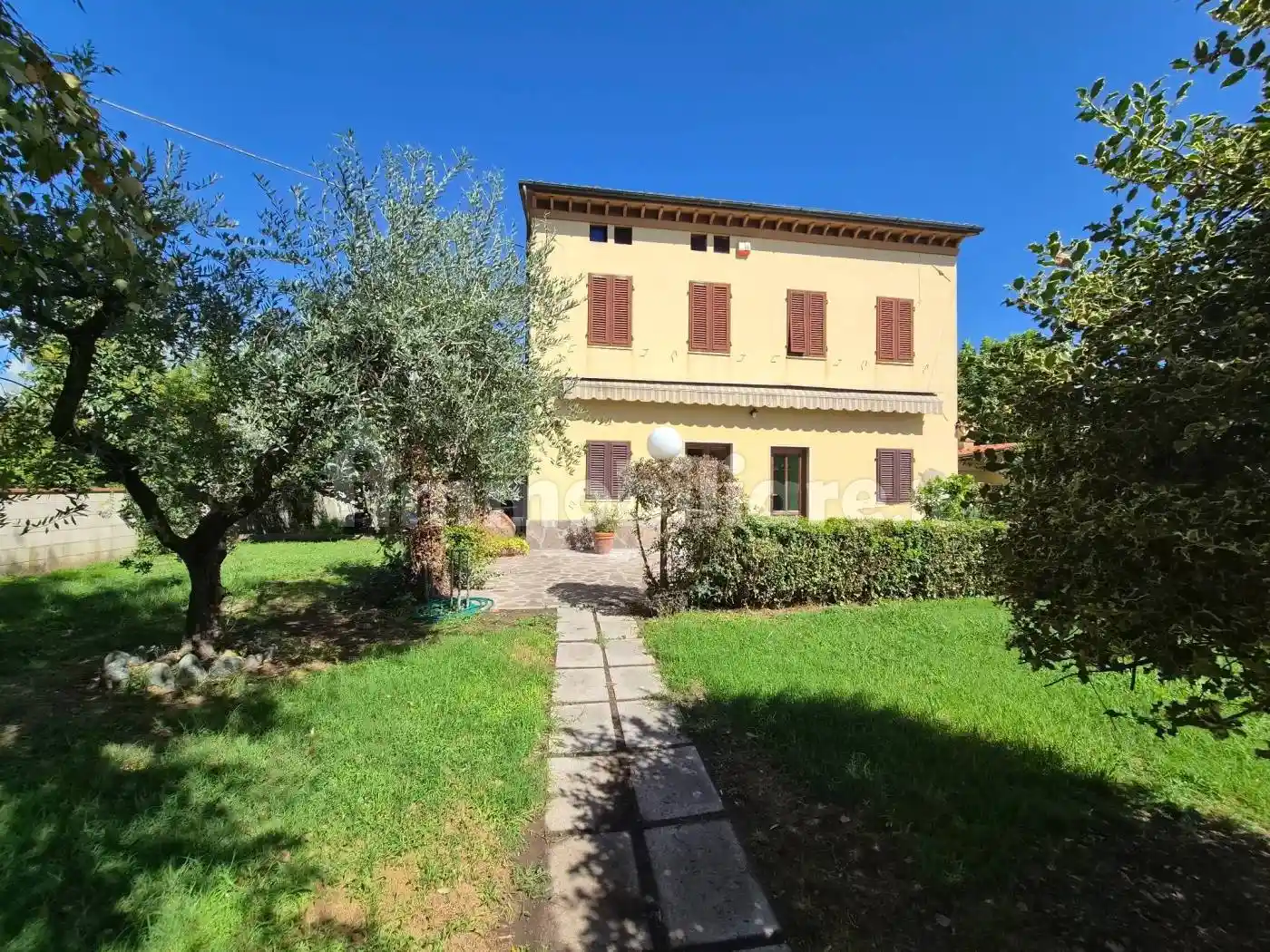 Villa in vendita a Lucca