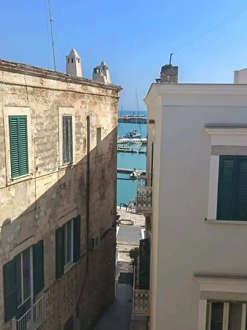 Appartamento in affitto a Trani