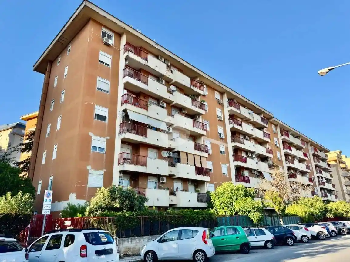 Appartamento in vendita a Palermo