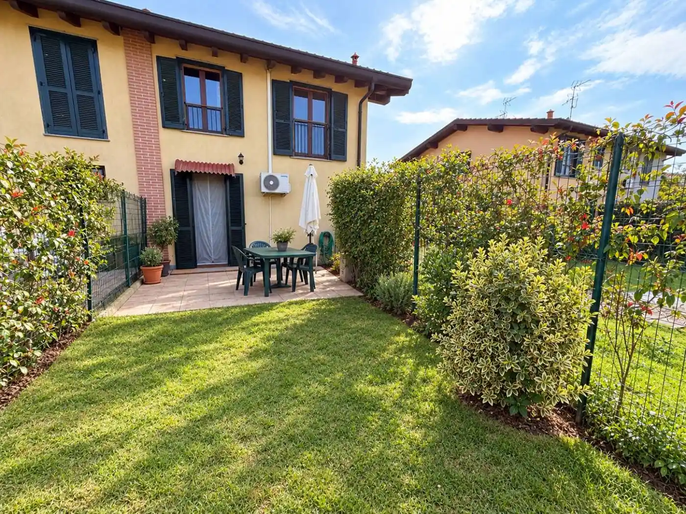 Villetta a schiera in vendita a Inverno e Monteleone