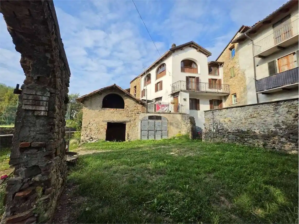 Casa indipendente in vendita a Priero