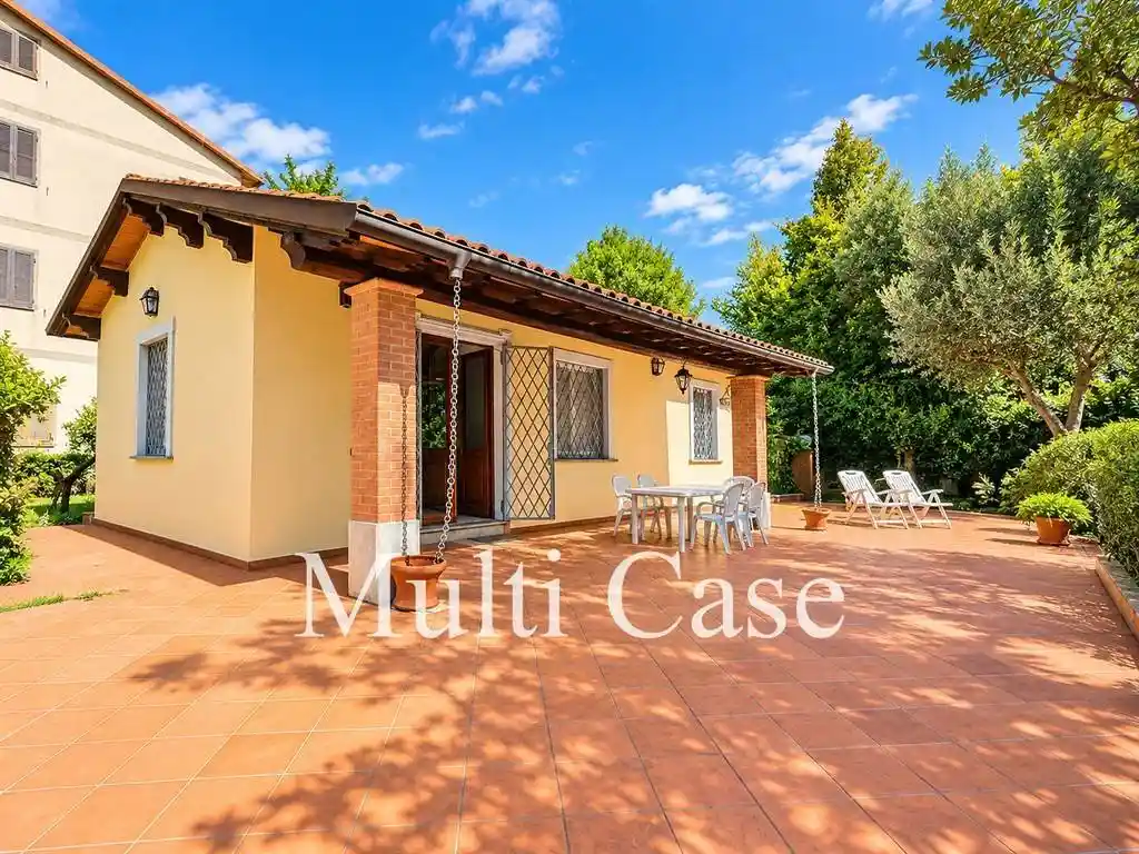Villa in vendita a Pietrasanta