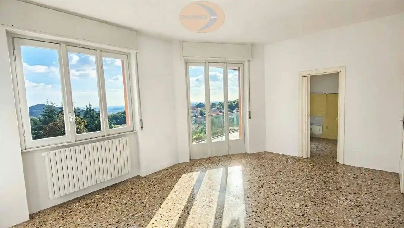 Appartamento in vendita a Sirtori