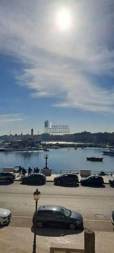 Casa indipendente in vendita a Bari