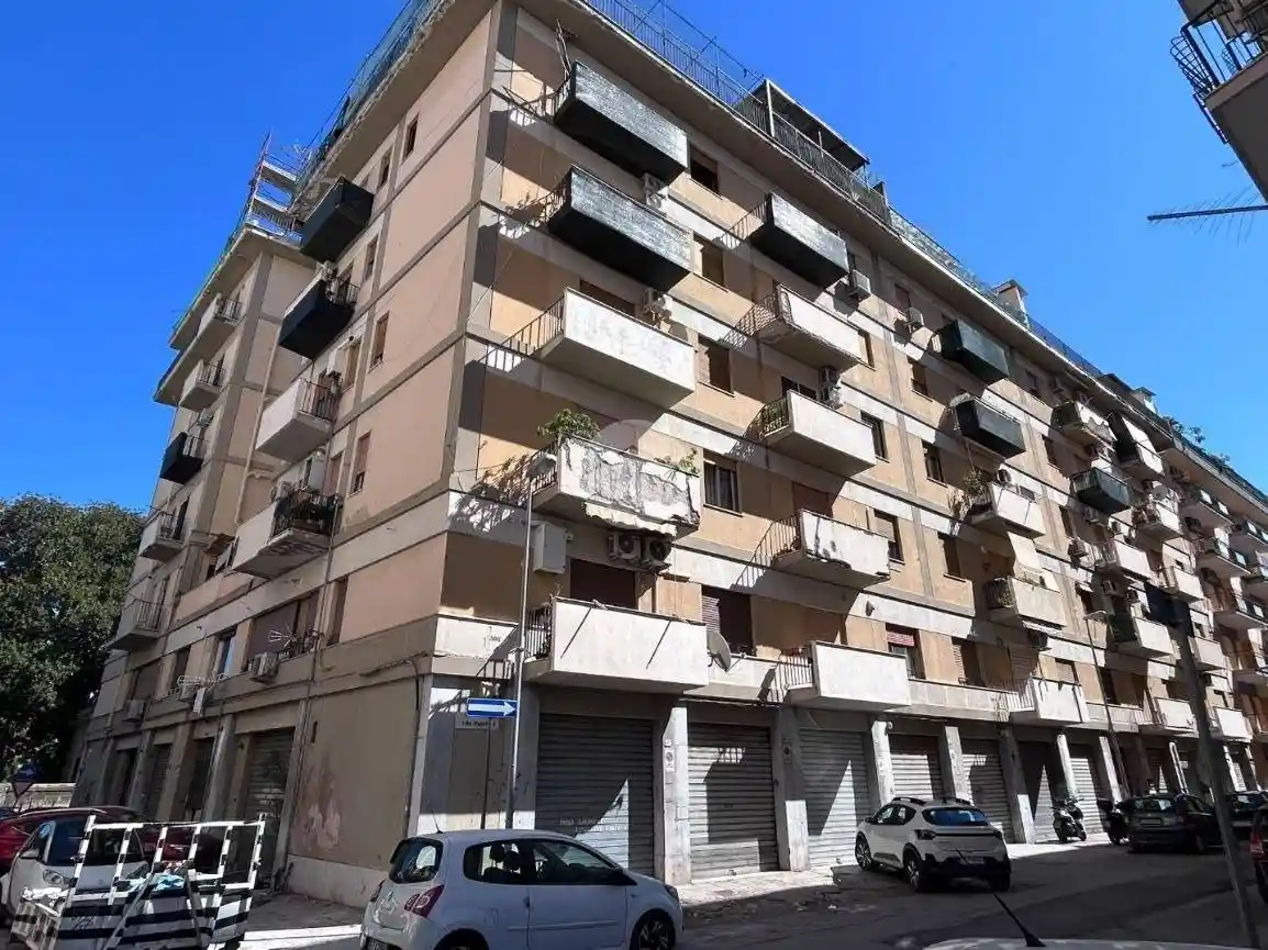 Appartamento in vendita a Palermo