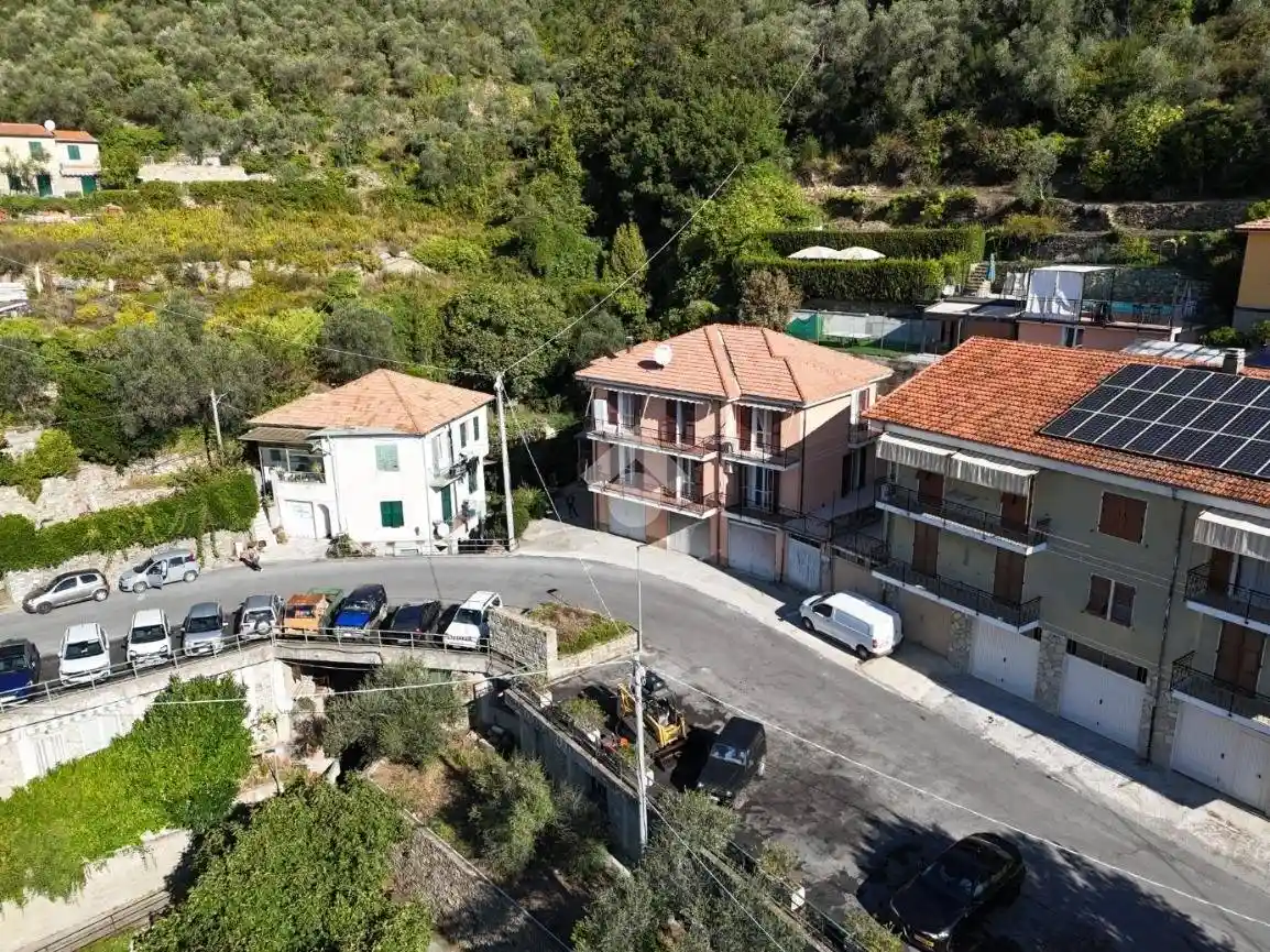 Villa in vendita a Pietrabruna