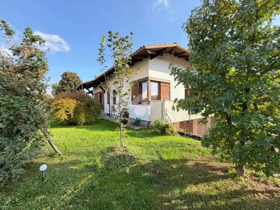 Villa in vendita a Seregno