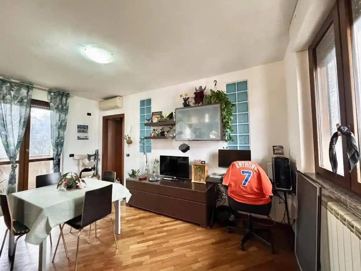 Appartamento in affitto a Novara