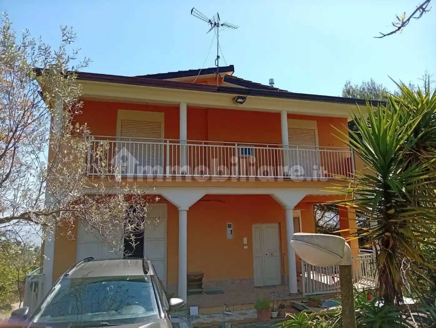 Villa in affitto a Aragona