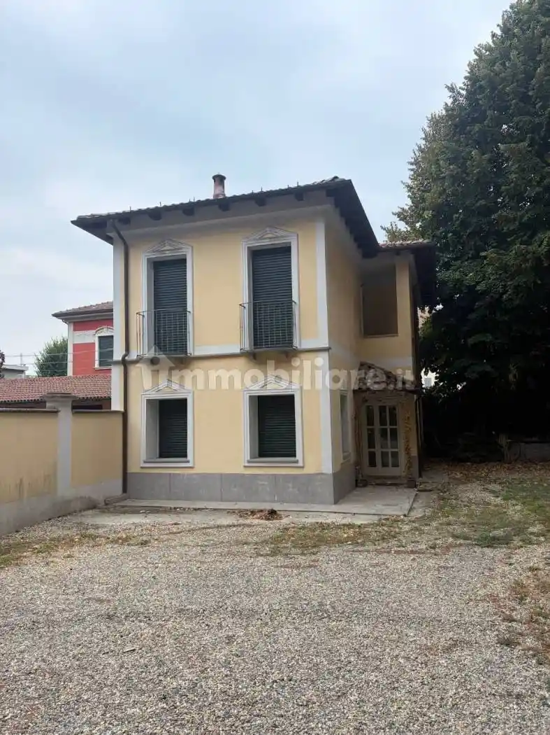 Villa in vendita a Novi Ligure