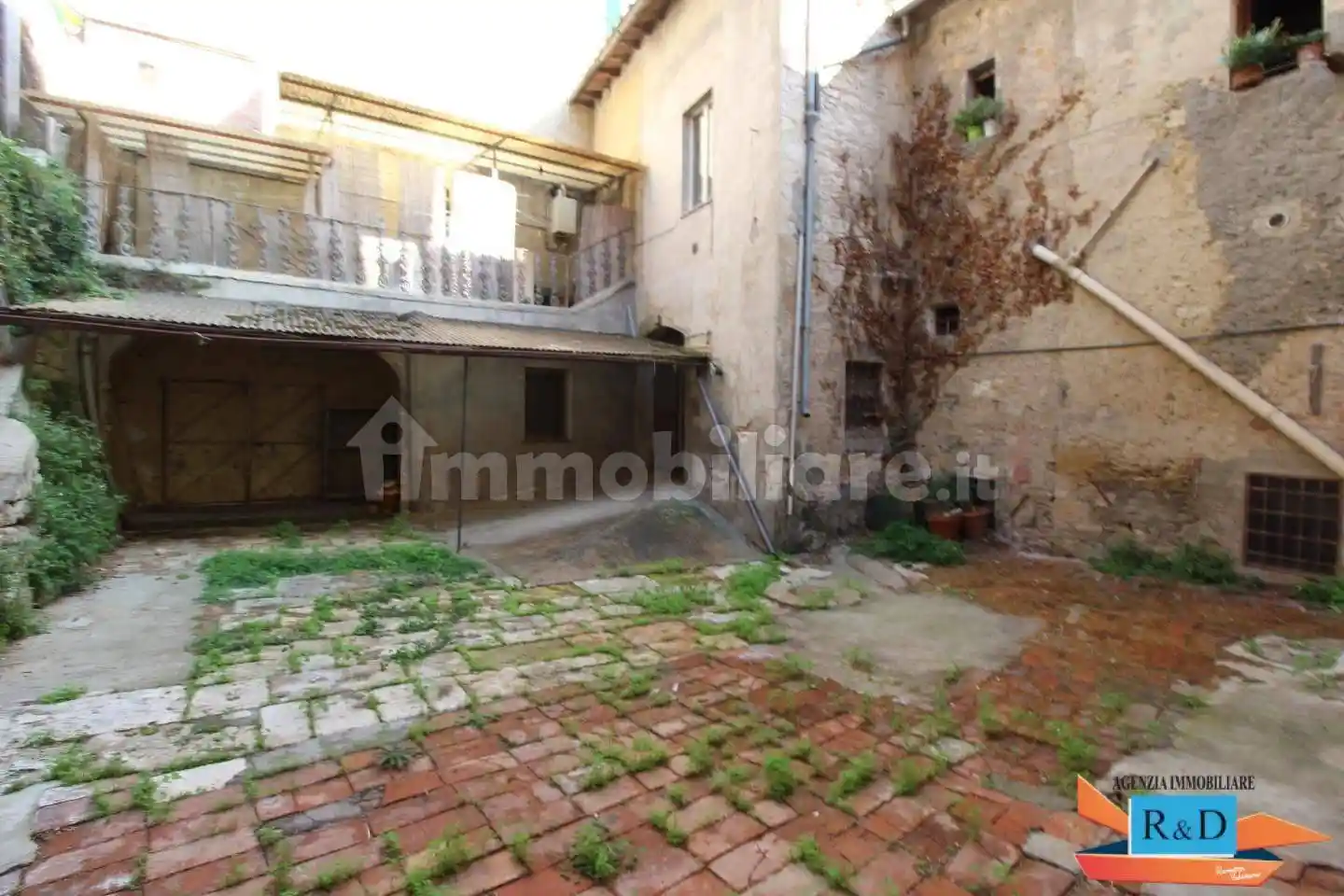 Appartamento in vendita a Colle di Val d'Elsa