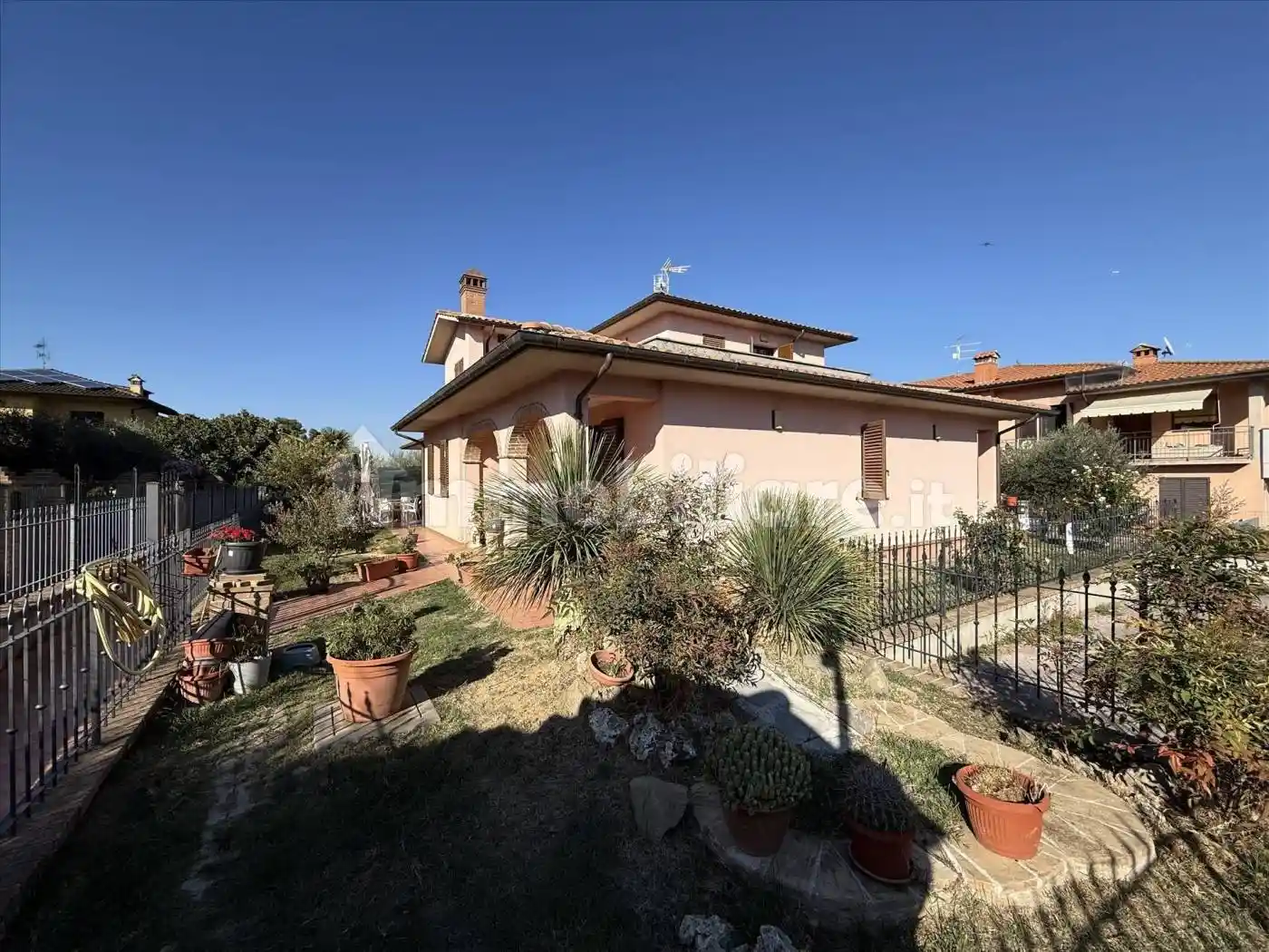 Casa indipendente in vendita a Castiglione del Lago