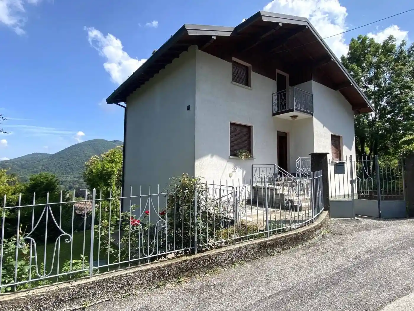 Appartamento in vendita a Alta Valle Intelvi
